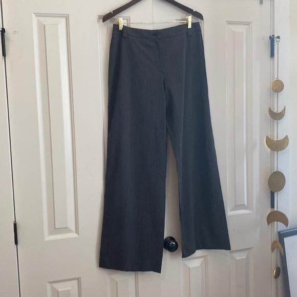 Armani Collezioni Pants - Picture 1 of 6